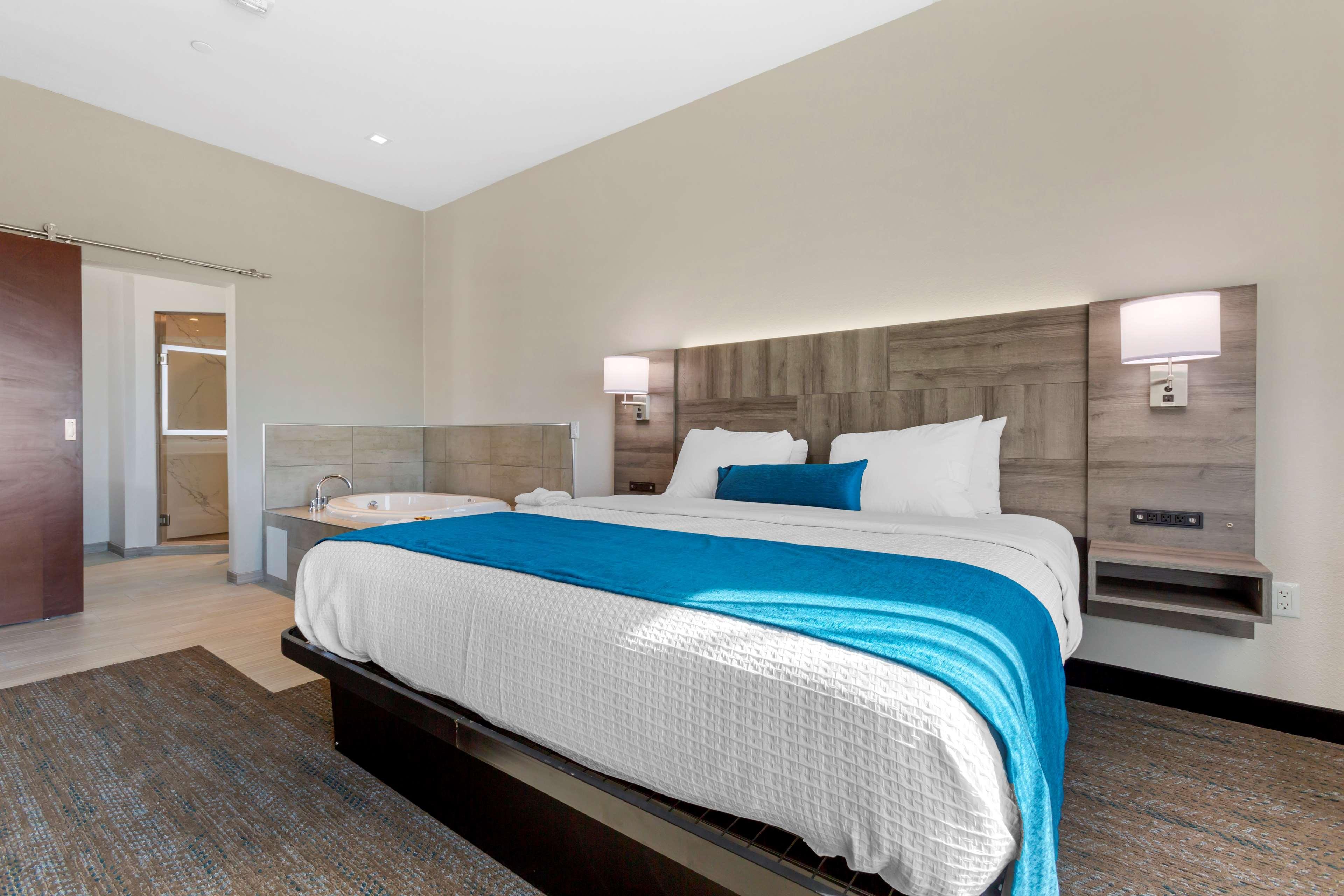 Best Western Plus Executive Residency Phoenix North Happy Valley Exterior foto